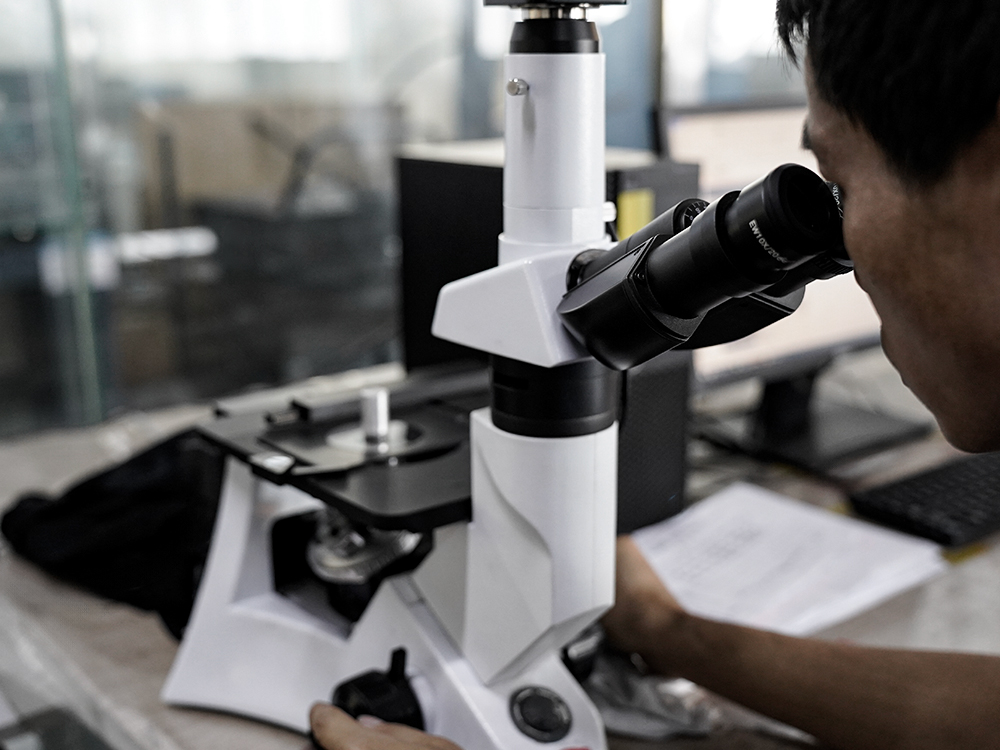 Detection of raw material composition